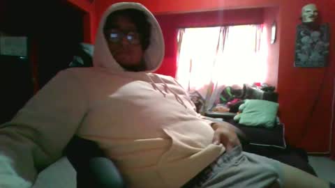 Snapshot of ibs666 chatting on 02-22-25, 11:35 ibs666 online show from 02-22-25, 11:35