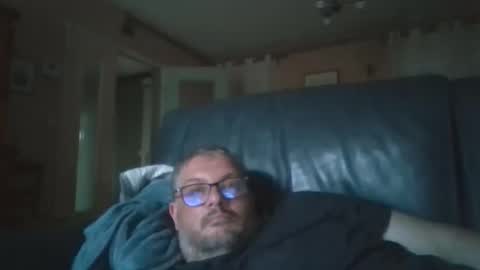 anonymouszz online show from 05-30-26, 07:33