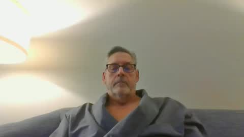 icanhelpu43 online show from 01-25-25, 02:47