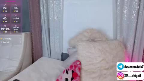 ice_y_abigail online show from 02-24-25, 04:15