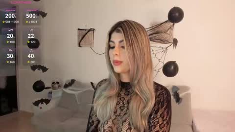 ice_y_abigail online show from 10-21-25, 12:17