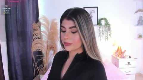 ice_y_abigail online show from 01-19-26, 12:20