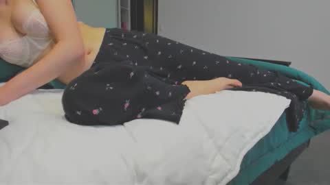 Ice online show from 02-09-26, 06:39