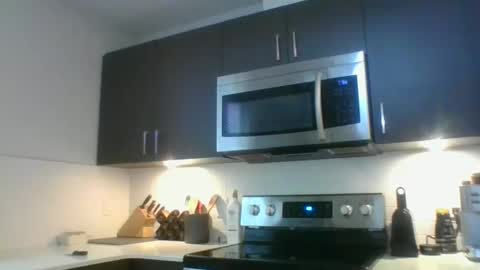 Snapshot of icecreammanx chatting on 01-07-26, 09:28 icecreammanx online show from 01-07-26, 09:28