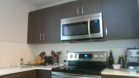 Snapshot of icecreammanx chatting on 01-09-26, 07:37 icecreammanx online show from 01-09-26, 07:37