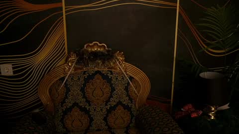 Danielle online show from 12-27-24, 04:10