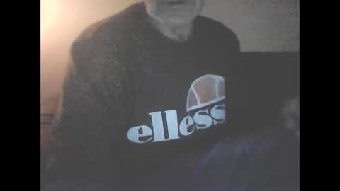 Snapshot of icemandude chatting on 02-21-25, 11:54 icemandude online show from 02-21-25, 11:54