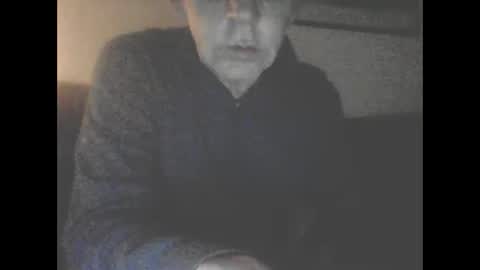 Snapshot of icemandude chatting on 10-18-25, 09:15 icemandude online show from 10-18-25, 09:15