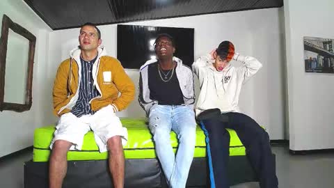 THOMAS AND DAMIAND online show from 11-08-25, 12:16