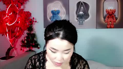 Snapshot of ichiben chatting on 12-28-24, 01:28 ichiben online show from 12-28-24, 01:28