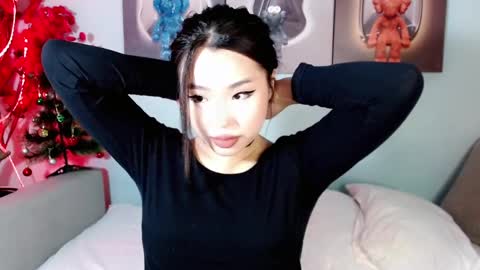 Snapshot of ichiben chatting on 01-01-25, 03:03 ichiben online show from 01-01-25, 03:03