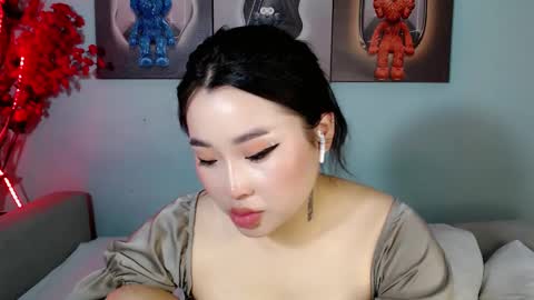 Snapshot of ichiben chatting on 02-23-25, 05:01 ichiben online show from 02-23-25, 05:01