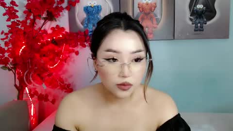 Snapshot of ichiben chatting on 05-30-26, 12:52 ichiben online show from 05-30-26, 12:52