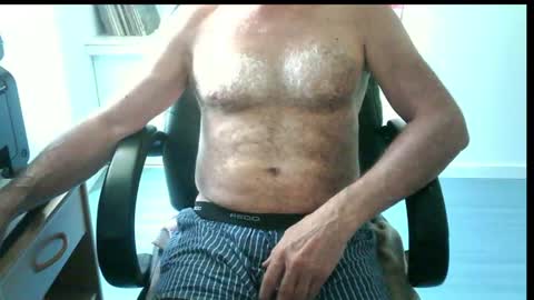 Snapshot of icumalot4you chatting on 06-22-26, 07:38 icumalot4you online show from 06-22-26, 07:38
