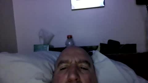 Snapshot of icumming chatting on 01-25-25, 12:26 icumming online show from 01-25-25, 12:26