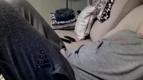 Snapshot of icumming chatting on 11-01-25, 11:29 icumming online show from 11-01-25, 11:29