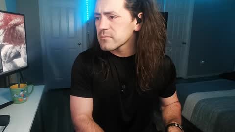 Snapshot of icy_ivy chatting on 01-17-25, 06:15 Ivan online show from 01-17-25, 06:15