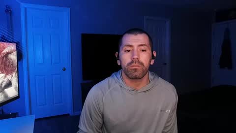 Snapshot of icy_ivy chatting on 02-24-25, 03:33 Ivan online show from 02-24-25, 03:33