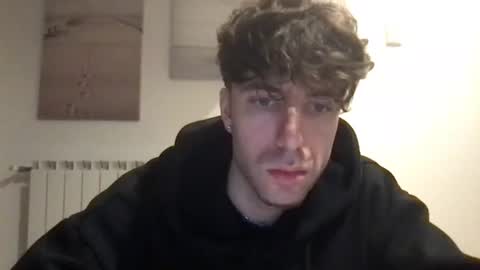 Snapshot of icyninesix chatting on 12-14-24, 01:17 icyninesix online show from 12-14-24, 01:17