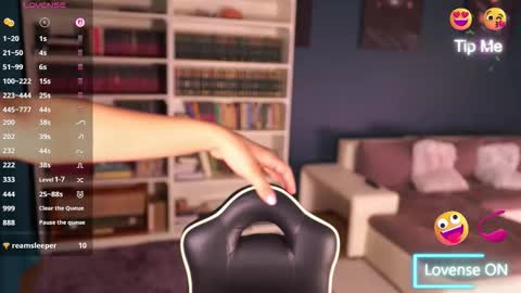 Little Flower online show from 09-13-25, 03:23