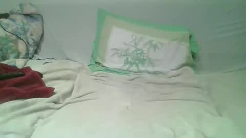Snapshot of ifeellonelysometimes chatting on 05-02-26, 07:30 ifeellonelysometimes online show from 05-02-26, 07:30
