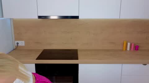 Lisa online show from 12-21-24, 06:30