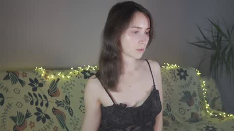 Snapshot of ifyouleave chatting on 12-03-24, 12:59 Belle online show from 12-03-24, 12:59