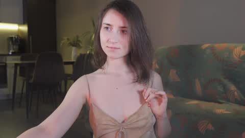 Snapshot of ifyouleave chatting on 02-07-25, 05:07 Belle online show from 02-07-25, 05:07