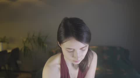 Snapshot of ifyouleave chatting on 03-04-25, 03:15 Belle online show from 03-04-25, 03:15