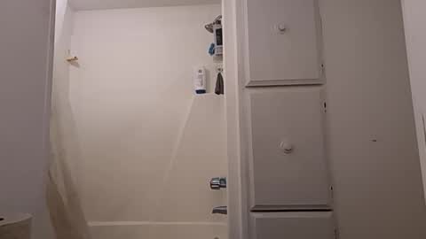 Snapshot of igasu chatting on 11-04-25, 04:44 igasu online show from 11-04-25, 04:44