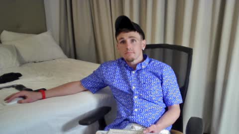 Amiri Roue online show from 12-14-24, 02:23