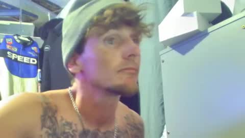 Amiri Roue online show from 09-30-25, 04:50