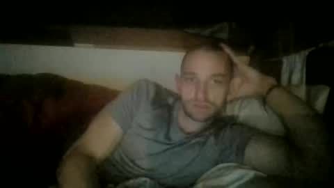 ihaveareddoor online show from 12-01-25, 05:34