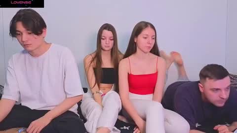 Julia and Mira online show from 02-13-25, 06:27