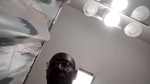 ihktqjtwzczh online show from 03-01-26, 03:08