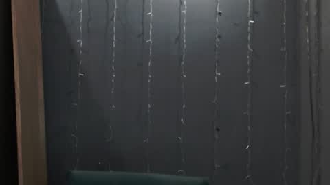 iiiiiiis online show from 03-27-26, 05:12