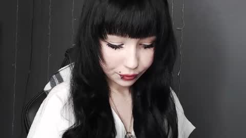 iiiiiiis online show from 06-14-26, 03:25