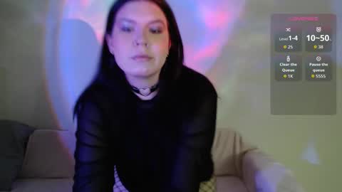 Vella online show from 11-22-25, 07:13