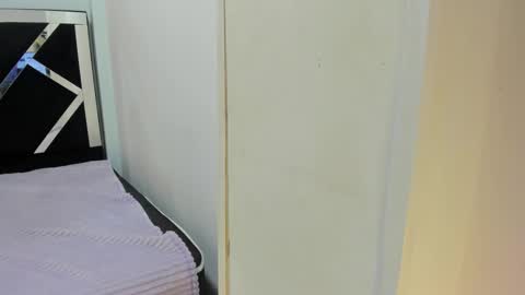 Snapshot of iisabella_noa chatting on 09-27-25, 01:05 Isabella online show from 09-27-25, 01:05