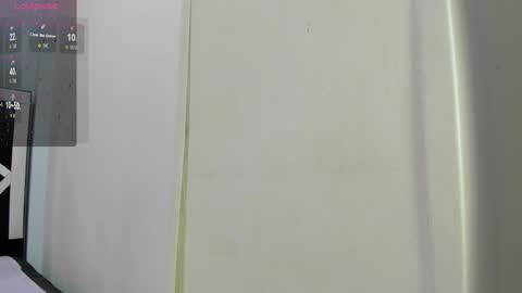 Isabella online show from 11-21-25, 01:21