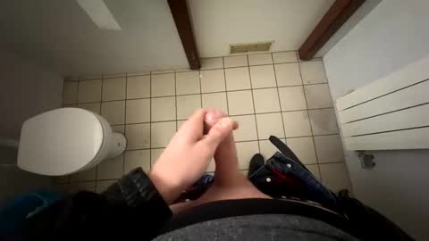 Snapshot of ilconte81 chatting on 01-20-25, 01:11 ilconte81 online show from 01-20-25, 01:11