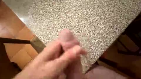 Snapshot of ilconte81 chatting on 01-22-25, 10:37 ilconte81 online show from 01-22-25, 10:37