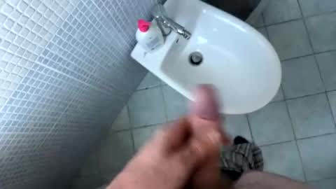 Snapshot of ilconte81 chatting on 10-05-25, 06:45 ilconte81 online show from 10-05-25, 06:45