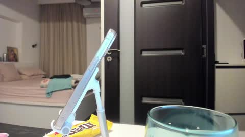 Snapshot of ilikefacial chatting on 10-11-25, 04:38 Bamby online show from 10-11-25, 04:38