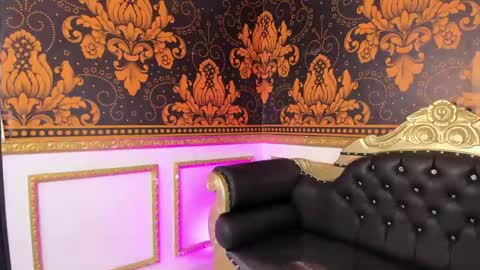 Snapshot of iliy_pervertedx chatting on 06-01-26, 11:34 LILY online show from 06-01-26, 11:34