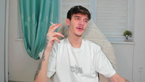 Snapshot of illusions888 chatting on 02-02-25, 02:24 D-Illusion online show from 02-02-25, 02:24