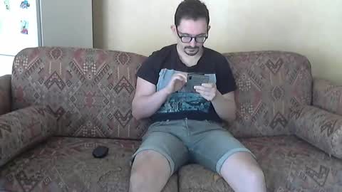 ilovecuteguy79 online show from 04-22-26, 06:27