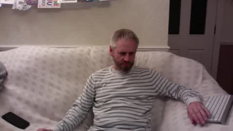 ilovesophietaylor online show from 12-22-24, 12:07