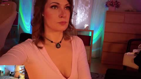 ilucyme online show from 01-31-25, 08:01