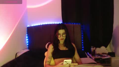 Ily Bea online show from 10-04-25, 01:03